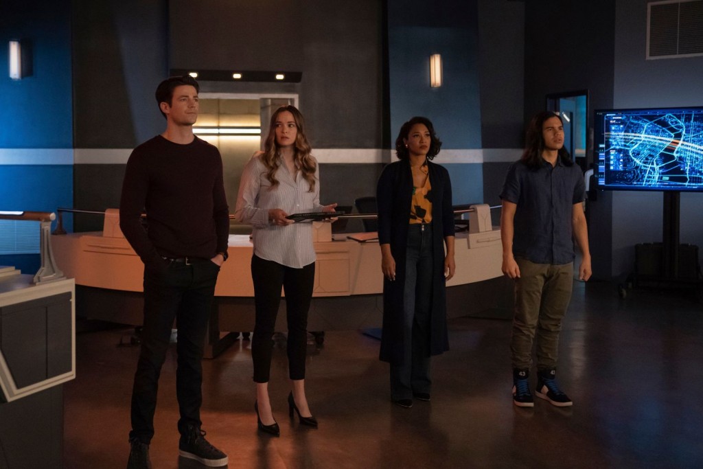 Barry Allen (Grant Gustin), Caitlin Snow (Danielle Panabaker), Iris West-Allen (Candice Patton) et Cisco Ramon (Carlos Valdes)