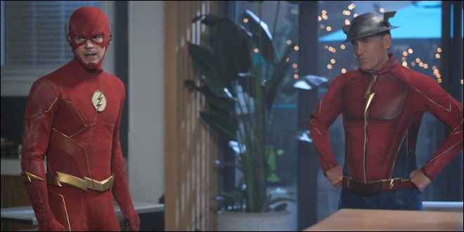 Barry Allen alias The Flash (Grant Gustin) et Henry Allen alias Jay Garrick / Flash (John Wesley Shipp)